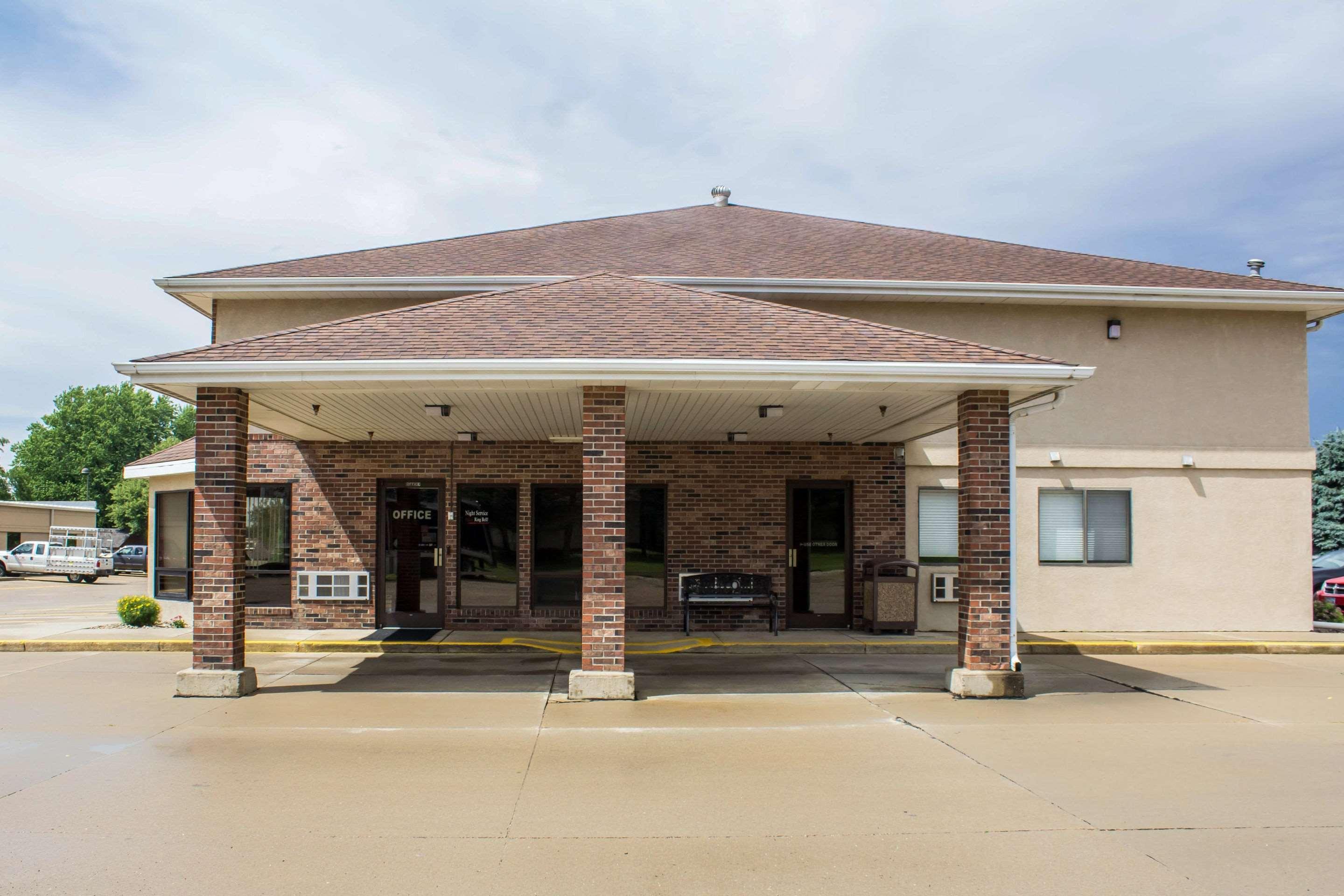 Econo Lodge Sioux Center Extérieur photo